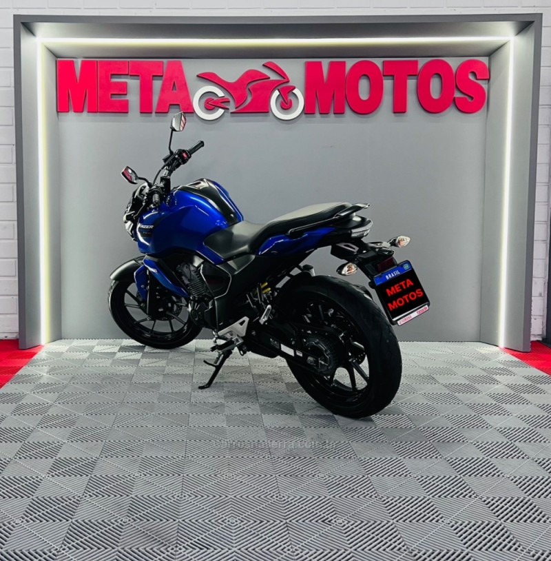 FAZER FZ15 ABS - 2023 - CAMPO BOM