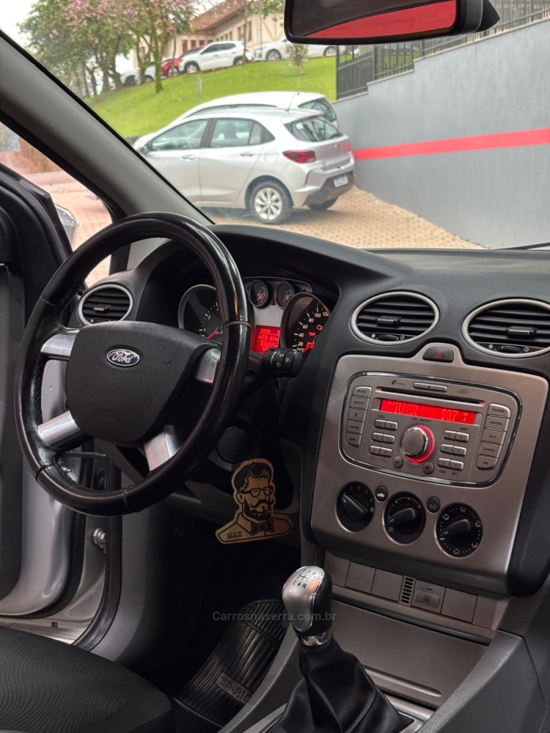 FOCUS 2.0 HC 16V FLEX 4P MANUAL - 2013 - HARMONIA