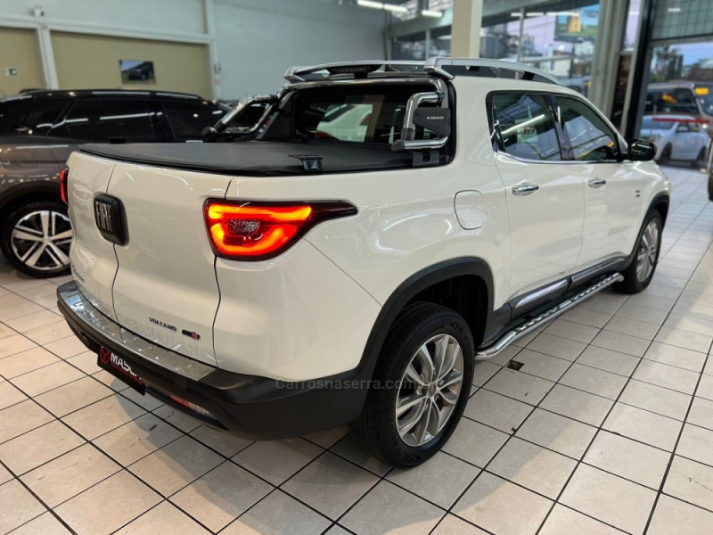 TORO 2.0 16V TURBO DIESEL VOLCANO 4WD AUTOMÁTICO - 2019 - CAXIAS DO SUL