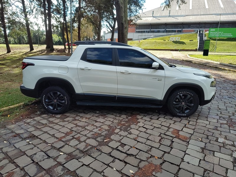 TORO 2.0 16V TURBO DIESEL FREEDOM 4WD AT9 AUTOMÁTICO - 2020 - CAXIAS DO SUL