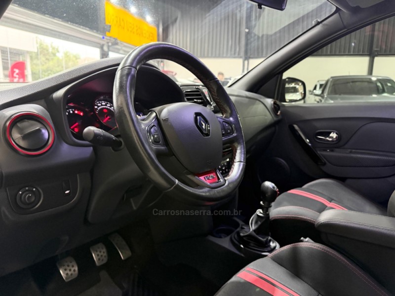 SANDERO 2.0 RS 16V FLEX 4P MANUAL - 2020 - NOVO HAMBURGO