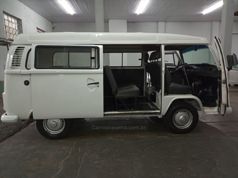 KOMBI 1.4 MI STD 8V FLEX 4P MANUAL - 2012 - BENTO GONçALVES