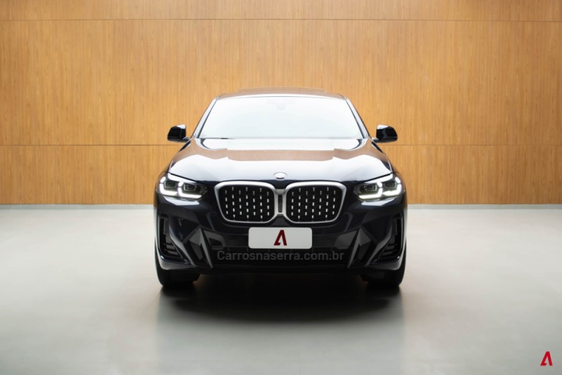 X4 2.0 XDRIVE 30I M SPORT TURBO GASOLINA 4P AUTOMÁTICO - 2023 - GARIBALDI