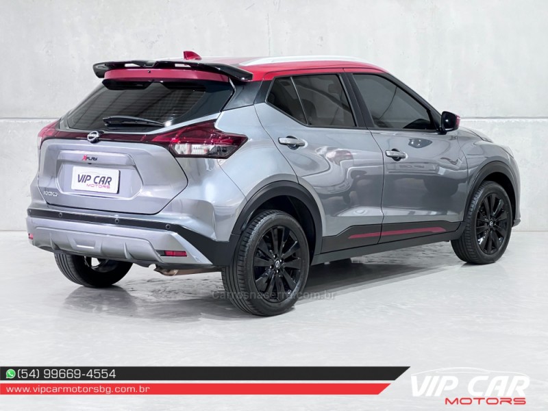 KICKS 1.6 XPLAY 16V FLEX 4P AUTOMÁTICO - 2023 - FARROUPILHA