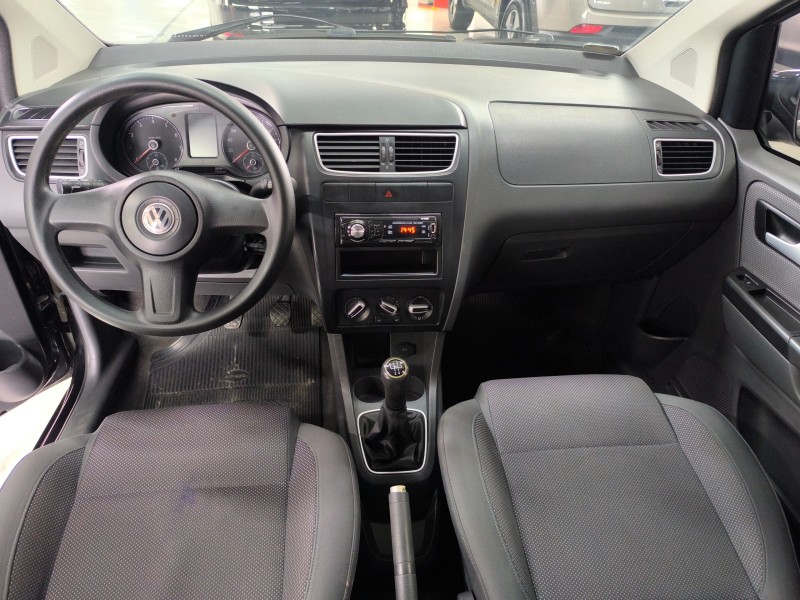 FOX 1.0 MI 8V FLEX 2P MANUAL - 2011 - CAXIAS DO SUL