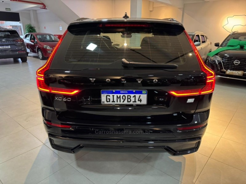XC60 2.0 T8 R DESIGN HYBRID GASOLINA 4P AUTOMÁTICO - 2022 - CAXIAS DO SUL