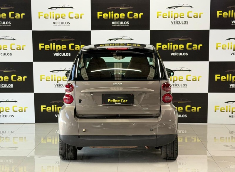 FORTWO 1.0 COUPÉ 3 CILINDROS 12V GASOLINA 2P AUTOMÁTICO - 2010 - CAXIAS DO SUL