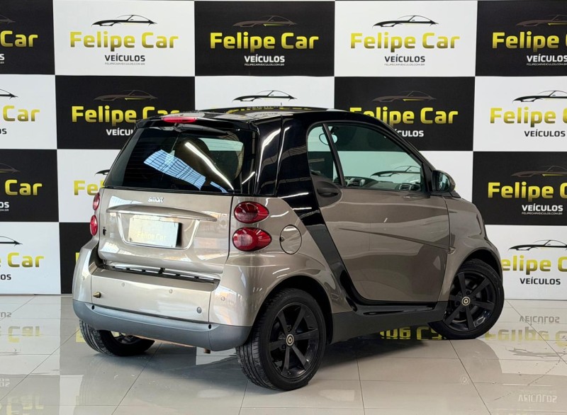 FORTWO 1.0 COUPÉ 3 CILINDROS 12V GASOLINA 2P AUTOMÁTICO - 2010 - CAXIAS DO SUL