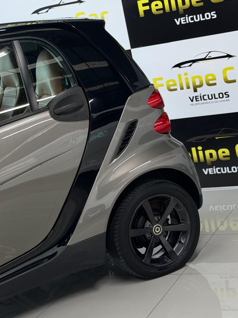 FORTWO 1.0 COUPÉ 3 CILINDROS 12V GASOLINA 2P AUTOMÁTICO - 2010 - CAXIAS DO SUL