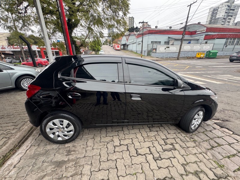 ONIX 1.0 LT 8V FLEX 4P MANUAL - 2015 - CAXIAS DO SUL