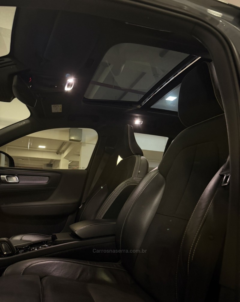 XC 40 2.0 T5 GASOLINA R-DESIGN AWD GEARTRONIC - 2020 - BENTO GONçALVES