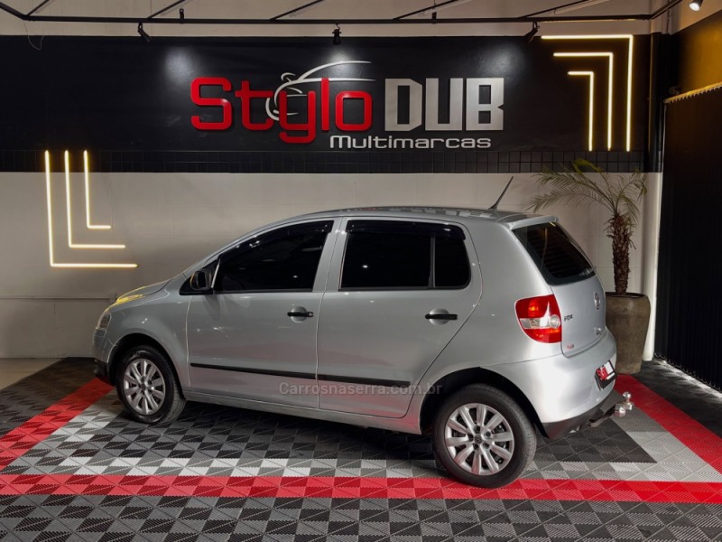 FOX 1.0 MI PLUS 8V GASOLINA 4P MANUAL - 2009 - ESTâNCIA VELHA