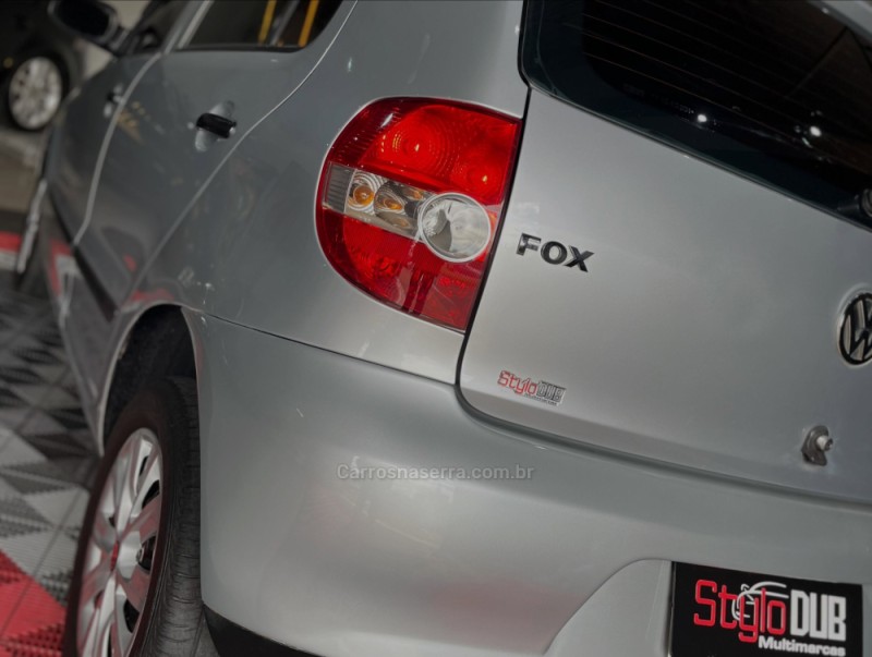 FOX 1.0 MI PLUS 8V GASOLINA 4P MANUAL - 2009 - ESTâNCIA VELHA