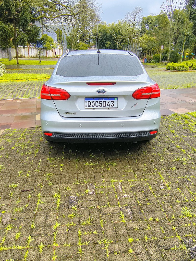 FOCUS 2.0 FC 16V GASOLINA 4P AUTOMÁTICO - 2018 - FARROUPILHA