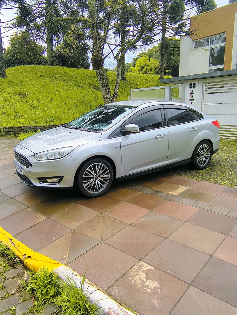 FOCUS 2.0 FC 16V GASOLINA 4P AUTOMÁTICO - 2018 - FARROUPILHA
