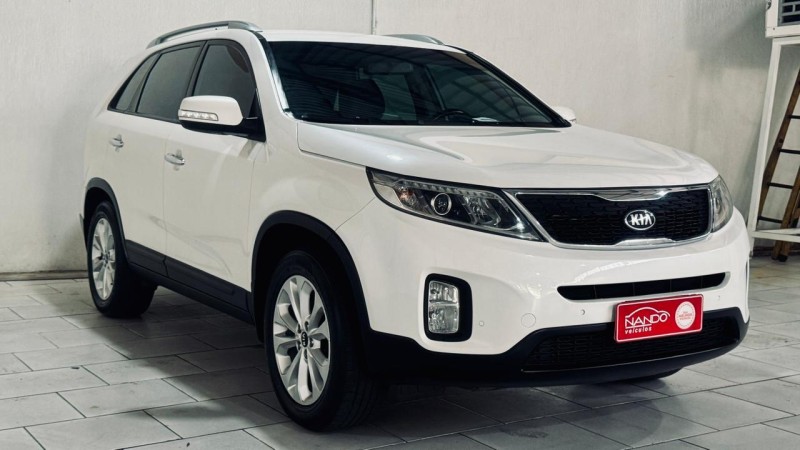 SORENTO 2.4 EX 4X2 16V GASOLINA 4P AUTOMÁTICO - 2014 - ESTâNCIA VELHA