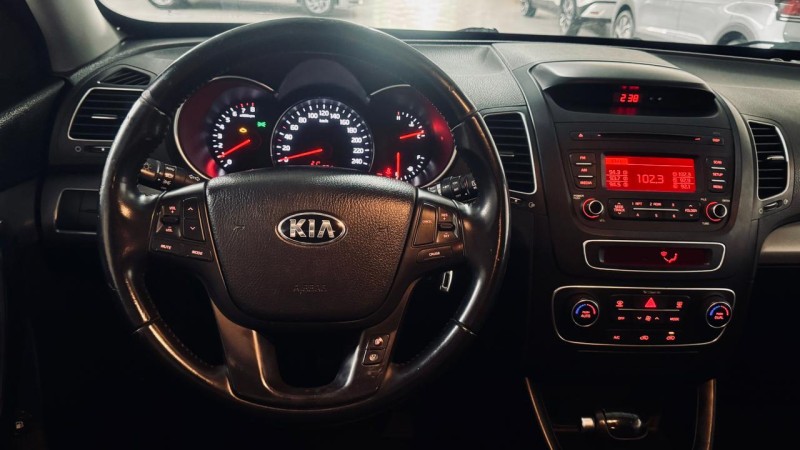 SORENTO 2.4 EX 4X2 16V GASOLINA 4P AUTOMÁTICO - 2014 - ESTâNCIA VELHA