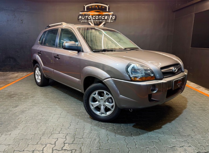 TUCSON 2.0 MPFI GL 16V 142CV 2WD GASOLINA 4P MANUAL