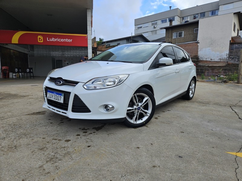 focus 2.0 se 16v flex 4p automatico 2014 caxias do sul
