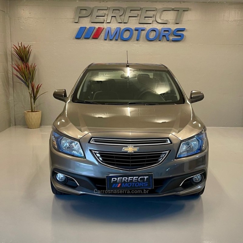 PRISMA 1.4 MPFI LTZ 8V FLEX 4P MANUAL - 2014 - BENTO GONçALVES