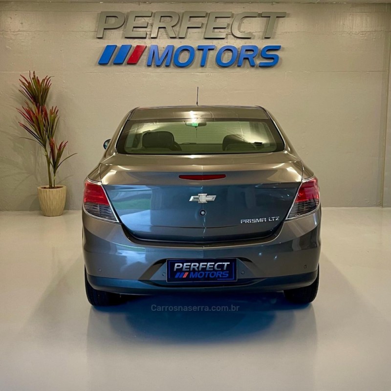 PRISMA 1.4 MPFI LTZ 8V FLEX 4P MANUAL - 2014 - BENTO GONçALVES
