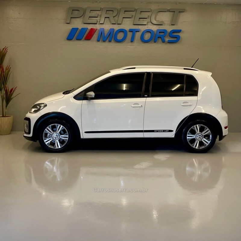 UP 1.0 TSI CROSS 12V FLEX 4P MANUAL - 2018 - BENTO GONçALVES