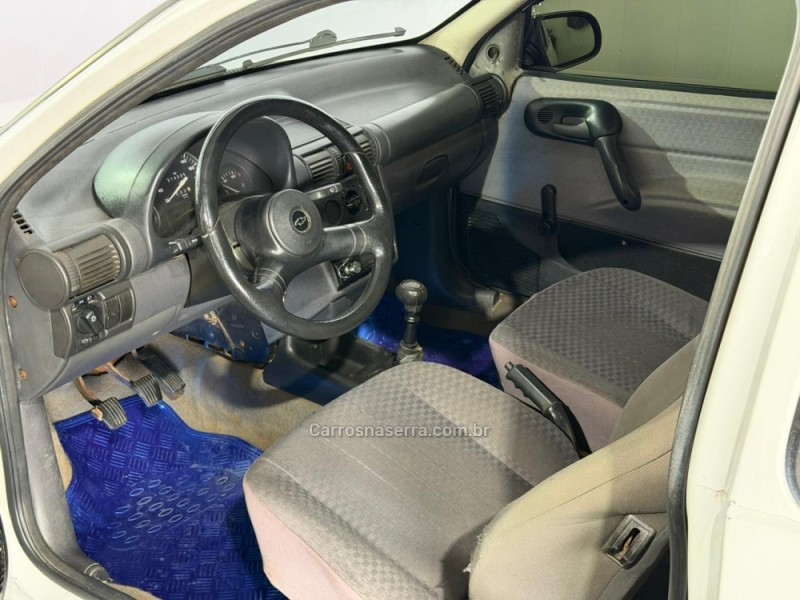 CORSA 1.0 EFI WIND 8V GASOLINA 2P MANUAL - 1995 - VACARIA