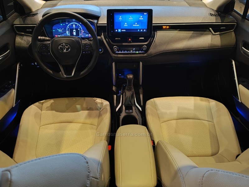 COROLLA 2.0 CROSS XRX 16V FLEX 4P AUTOMÁTICO - 2025 - ERECHIM