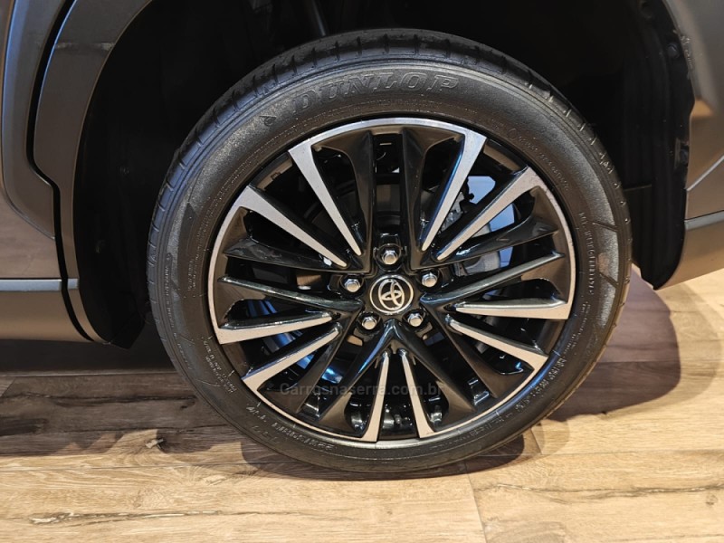COROLLA 2.0 CROSS XRX 16V FLEX 4P AUTOMÁTICO - 2025 - ERECHIM
