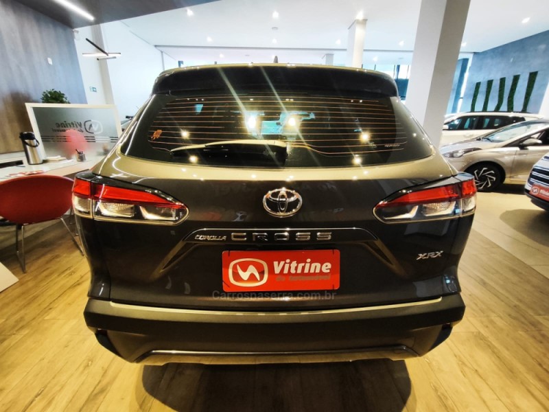 COROLLA 2.0 CROSS XRX 16V FLEX 4P AUTOMÁTICO - 2025 - ERECHIM