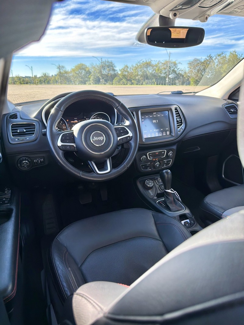 COMPASS 2.0 16V DIESEL TRAILHAWK 4X4 AUTOMÁTICO - 2018 - ANTôNIO PRADO