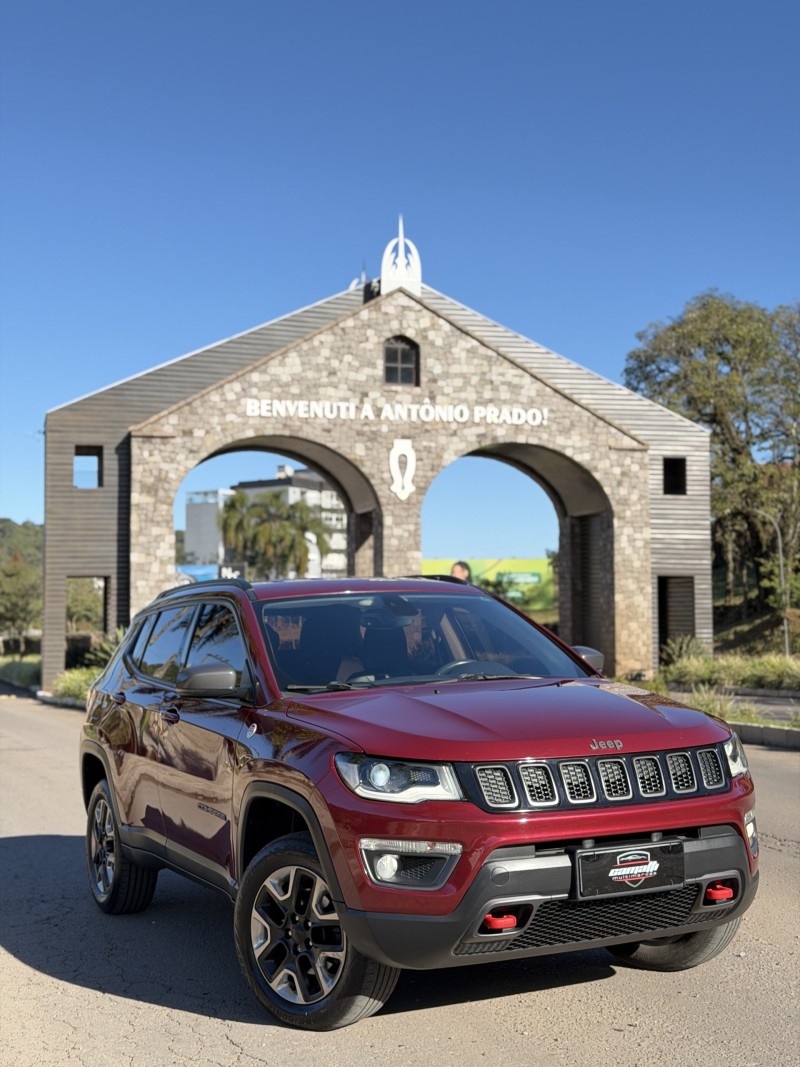COMPASS 2.0 16V DIESEL TRAILHAWK 4X4 AUTOMÁTICO - 2018 - ANTôNIO PRADO