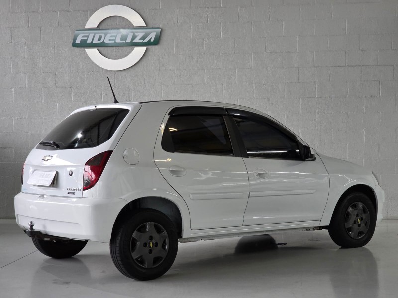 CELTA 1.0 MPFI LT 8V FLEX 4P MANUAL - 2015 - FARROUPILHA