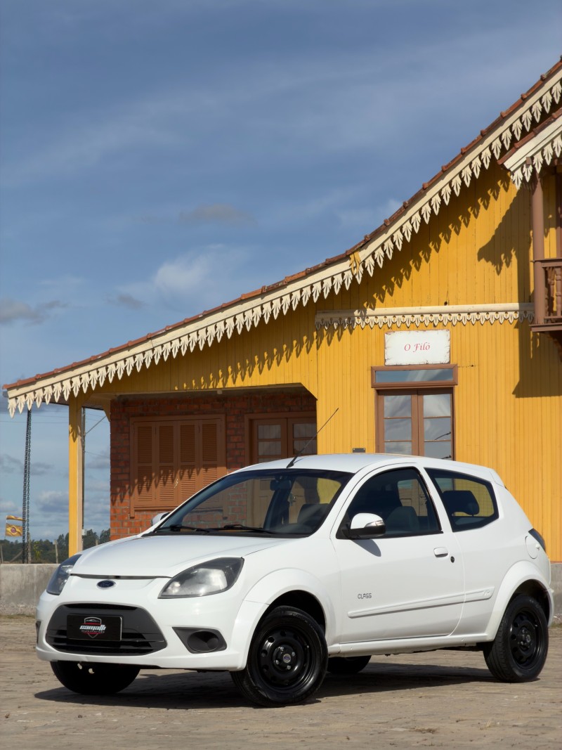 KA 1.0 MPI 8V FLEX 2P MANUAL - 2013 - ANTôNIO PRADO