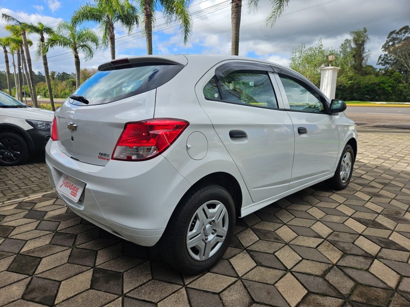 ONIX 1.0 MPFI LS 8V FLEX 4P MANUAL - 2016 - BOM PRINCíPIO