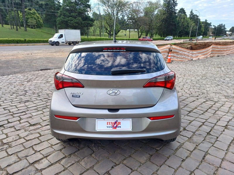 HB20 1.0 COMFORT 16V FLEX 4P MANUAL - 2019 - FLORES DA CUNHA