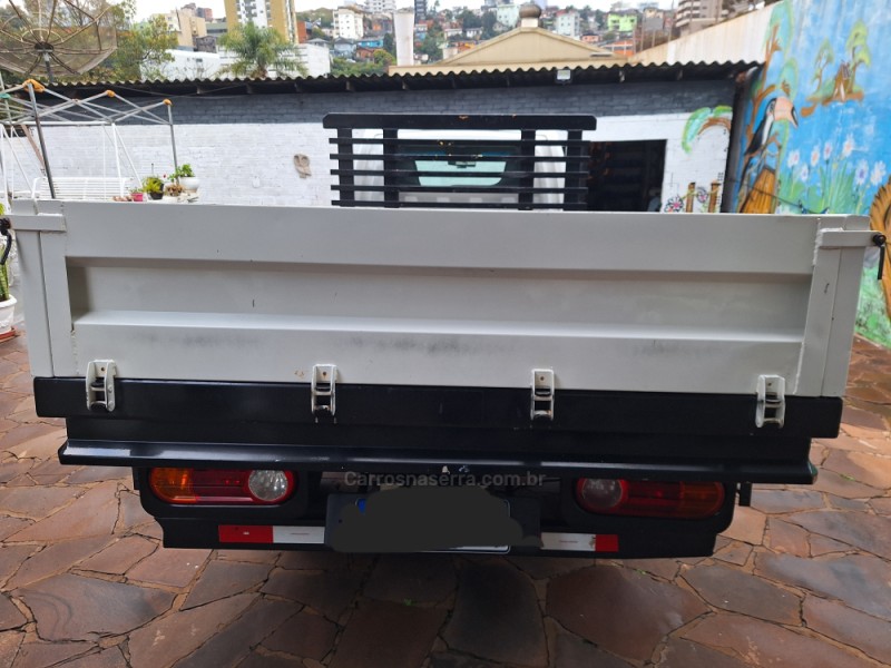 HR 2.5 TCI HD LONGO COM CAÇAMBA 4X2 8V 97CV TURBO INTERCOOLER DIESEL 2P MANUAL - 2014 - CAXIAS DO SUL