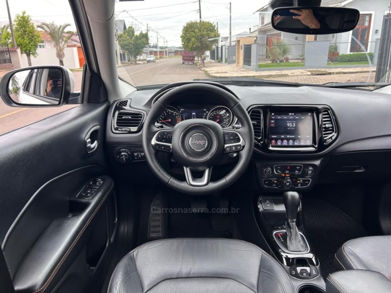 COMPASS 2.0 16V FLEX LIMITED AUTOMÁTICO - 2018 - VENâNCIO AIRES