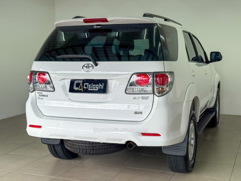 HILUX SW4 2.7 SR 7 LUGARES 4X2 16V FLEX 4P AUTOMÁTICO - 2015 - CARLOS BARBOSA