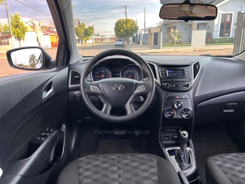 HB20 1.6 COMFORT STYLE 16V FLEX 4P AUTOMÁTICO - 2018 - VENâNCIO AIRES