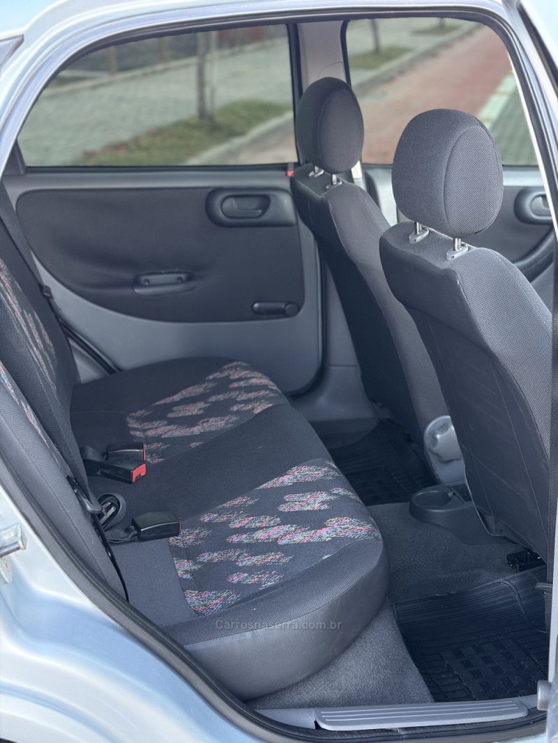 CORSA 1.0 MPFI JOY 8V GASOLINA 4P MANUAL - 2005 - FLORES DA CUNHA