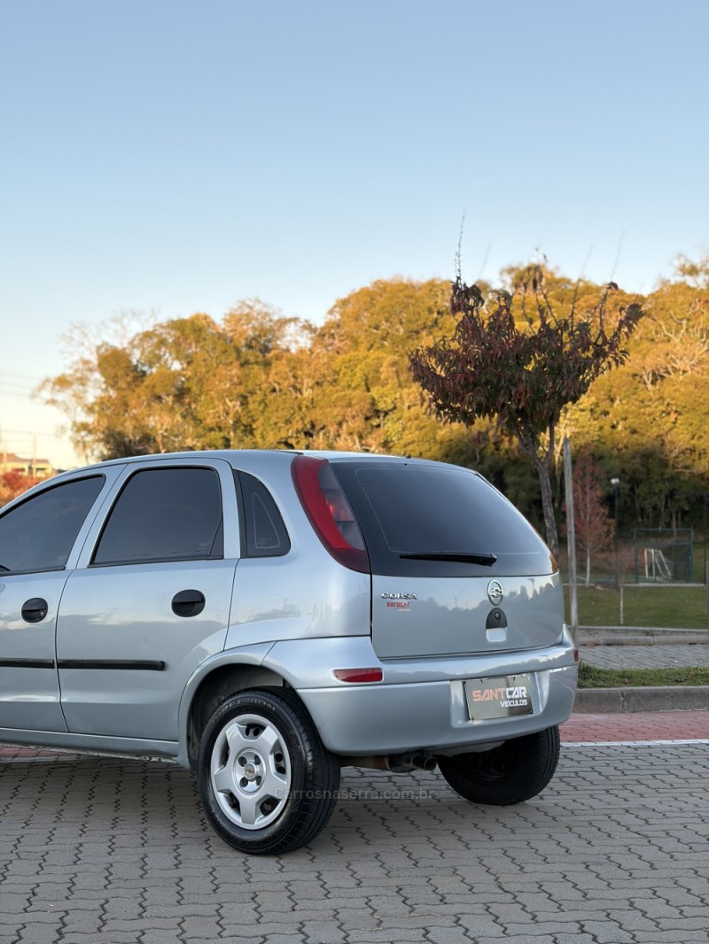 CORSA 1.0 MPFI JOY 8V GASOLINA 4P MANUAL - 2005 - FLORES DA CUNHA