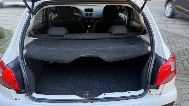 207 1.4 XR SPORT 8V FLEX 2P MANUAL - 2010 - NOVA PETRóPOLIS