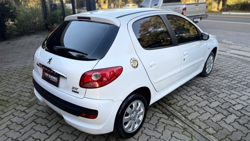 207 1.4 XR SPORT 8V FLEX 2P MANUAL - 2010 - NOVA PETRóPOLIS