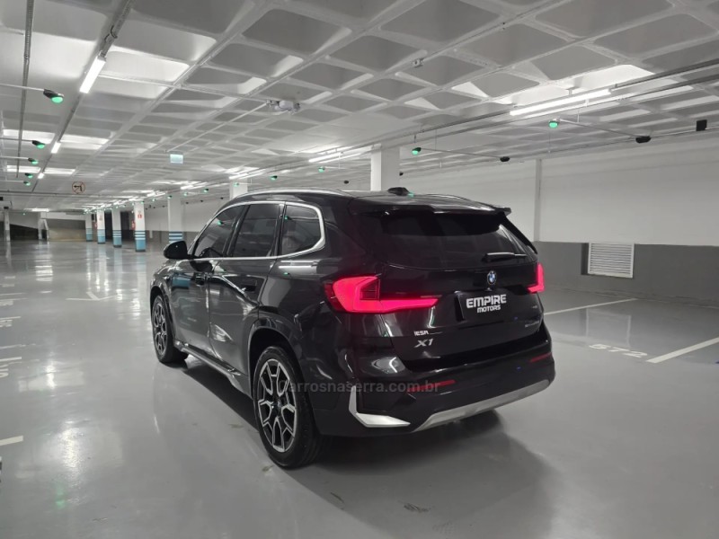 X1 2.0 SDRIVE20I X-LINE PLUS 16V TURBO 4P AUTOMÁTICO - 2025 - PORTO ALEGRE