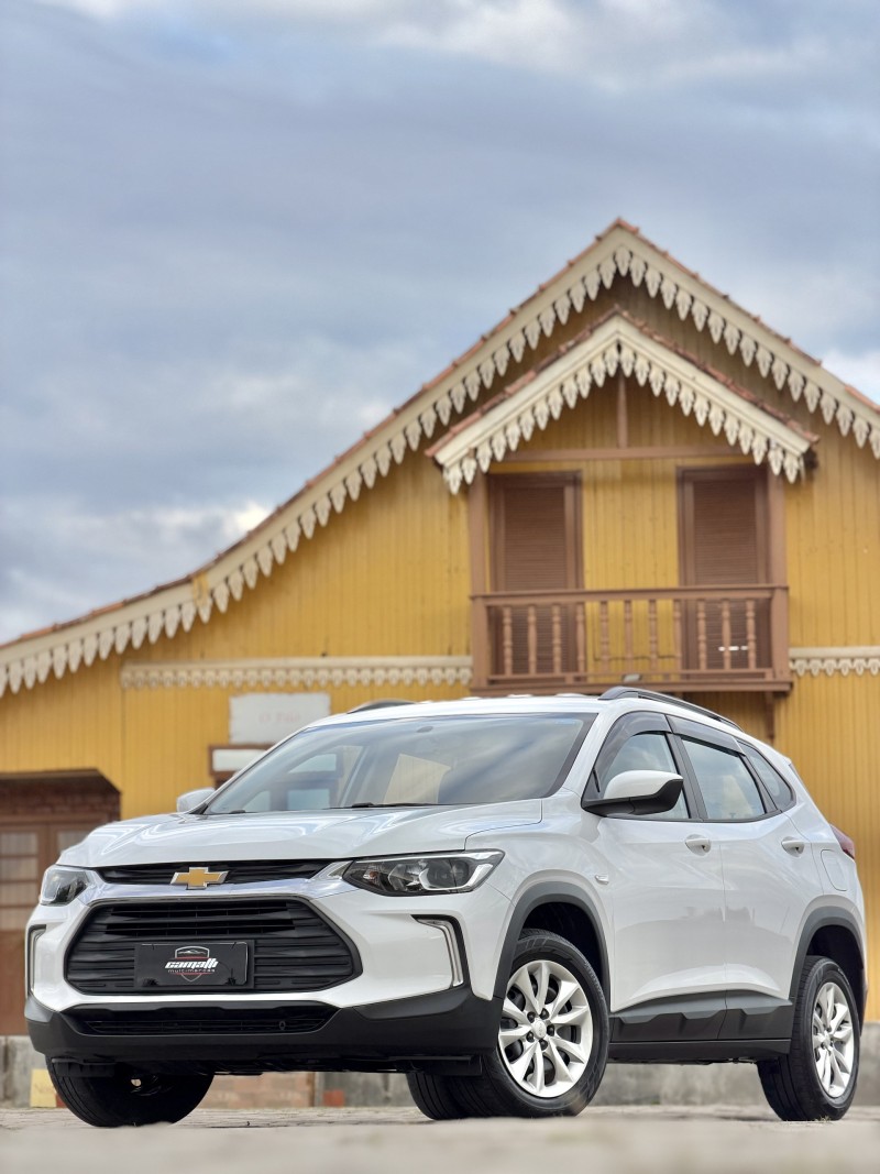 TRACKER 1.0 12V TURBO FLEX 4P AUTOMÁTICO - 2023 - ANTôNIO PRADO