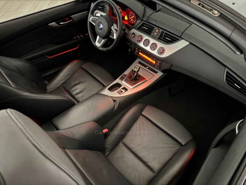 Z4 3.0 ROADSTER 35I I6 24V GASOLINA 2P AUTOMÁTICO - 2010 - CAXIAS DO SUL