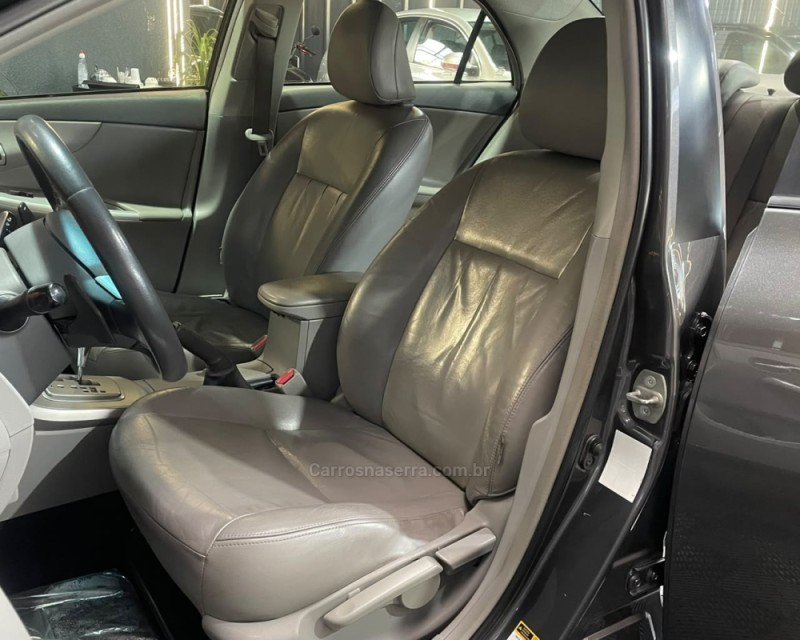 COROLLA 2.0 XEI 16V FLEX 4P AUTOMÁTICO - 2011 - VACARIA