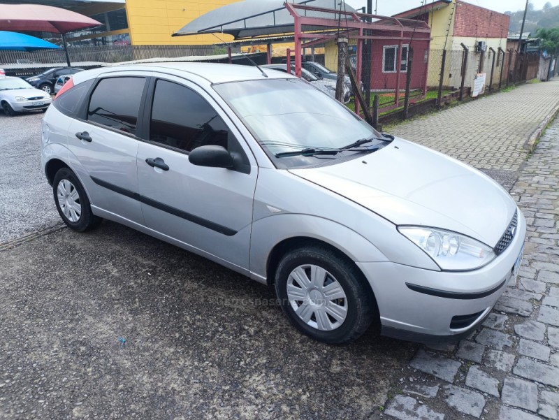 FOCUS 1.6 GL 8V FLEX 4P MANUAL - 2008 - FARROUPILHA