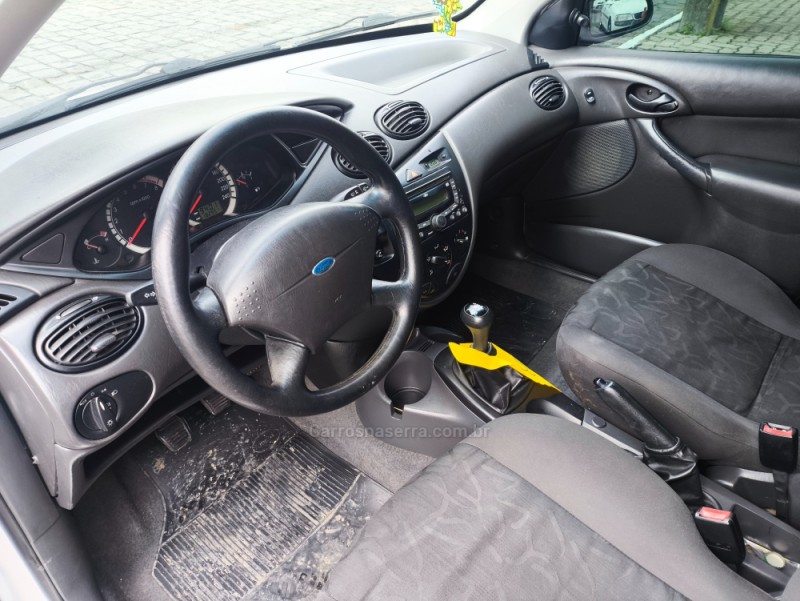 FOCUS 1.6 GL 8V FLEX 4P MANUAL - 2008 - FARROUPILHA